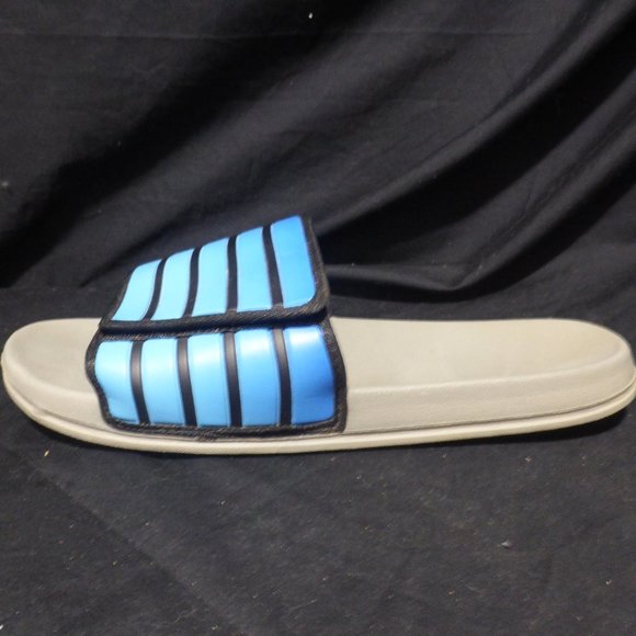 Poolside flip-flop, size 10, black and blue Velcro fastened adjustable strap GUC - Picture 7 of 14